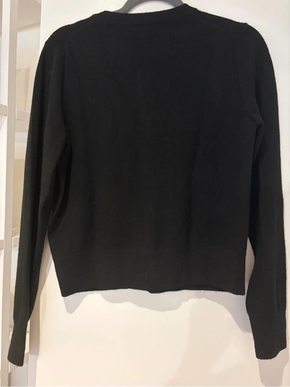 White + Warren 100% cashmere